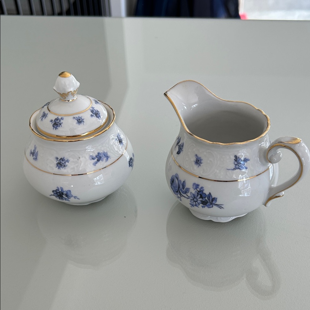 Bavarian China Sugar and Creamer Set